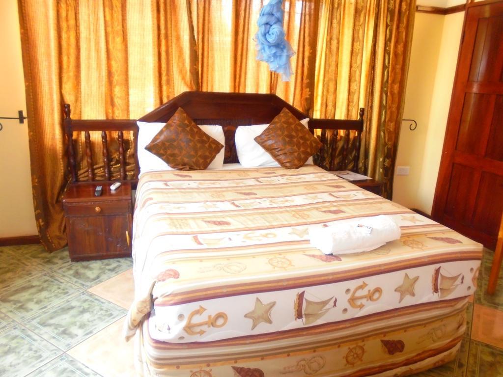 White Rose Lodge Livingstone Phòng bức ảnh